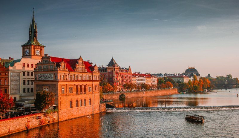 IVF in Prague: Clinics, Travel Planning, and What International Patients Can Expect 27 IVF in Prague: Clinics, Travel Planning, and What International Patients Can Expect 26