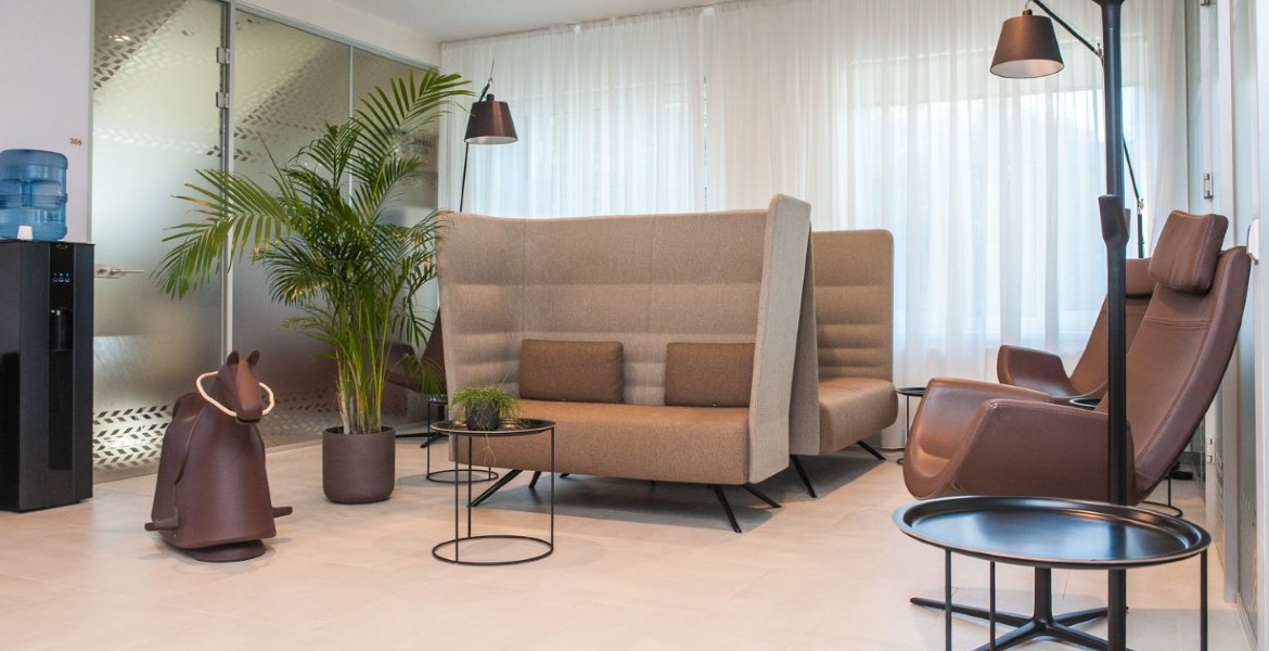 Center of Reproductive Medicine “Embrions” 3 Waiting area at “Embrions”