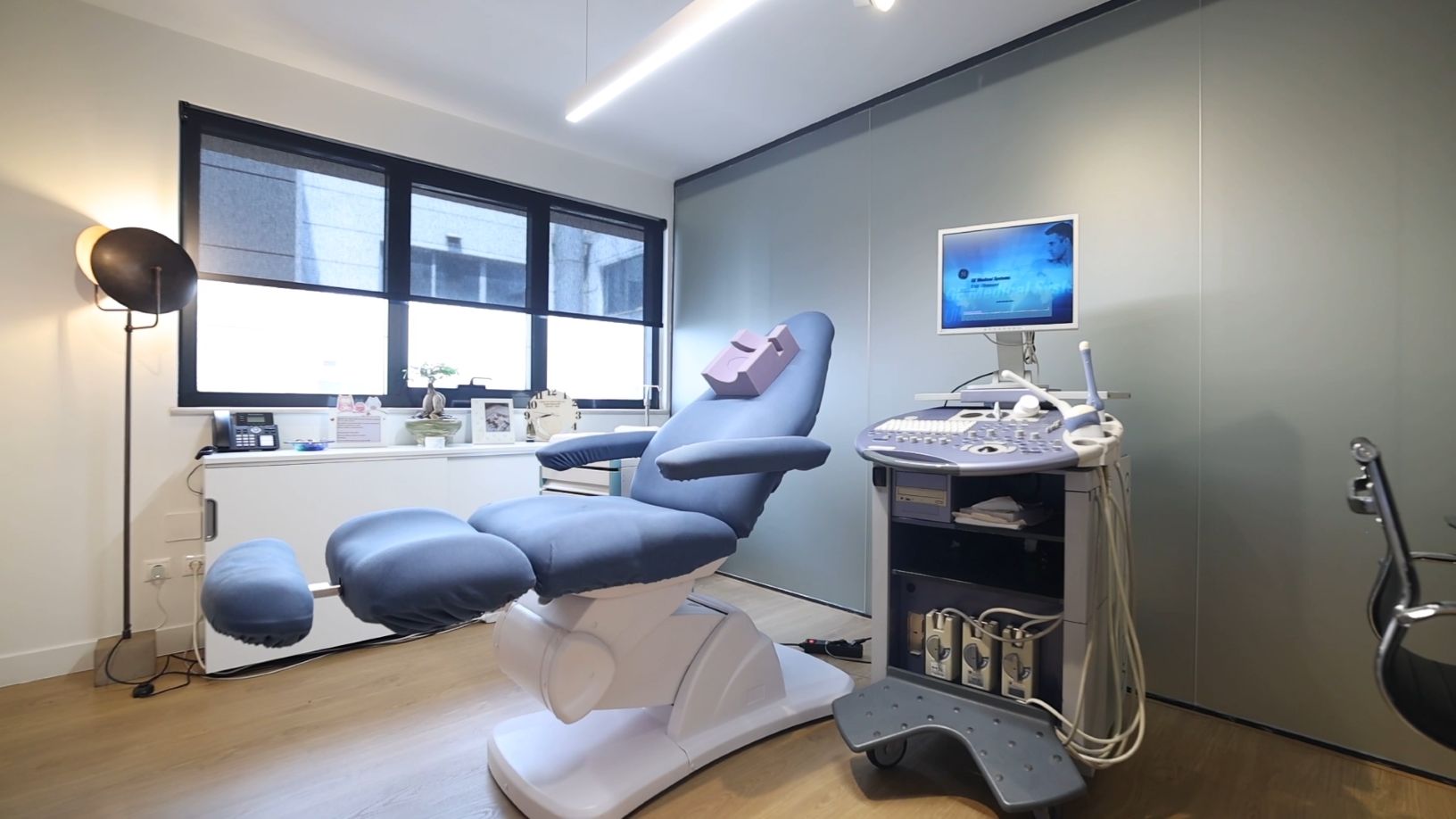 Fertility First 1 Modern ultrasound examination room at Fertility First clinic with advanced equipment and comfortable patient chair